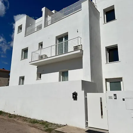 Blessed House Ольбія