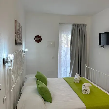 Πανσιόν Blessed House 4*